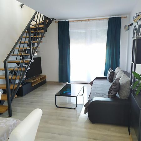 Apartmani Mira นิน ภายนอก รูปภาพ