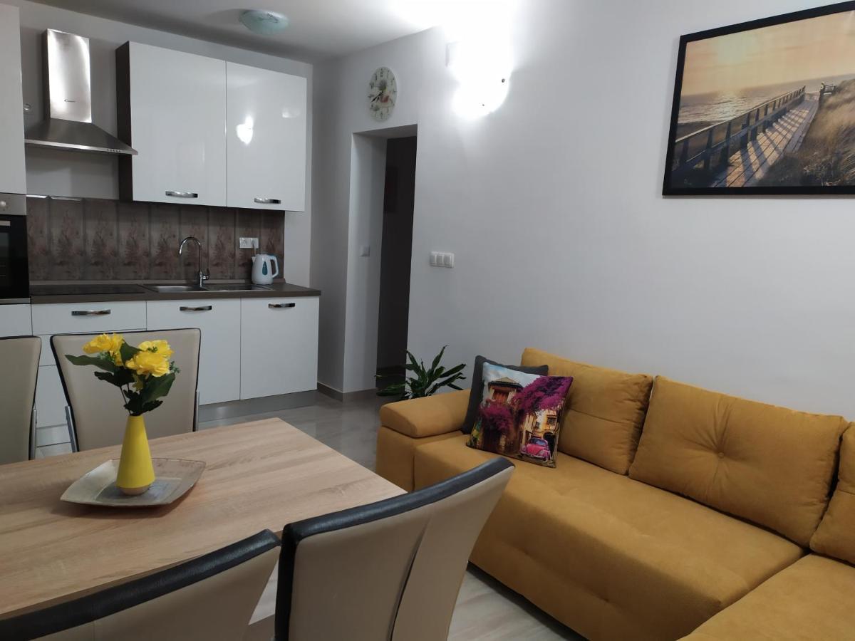 Apartmani Mira นิน ภายนอก รูปภาพ